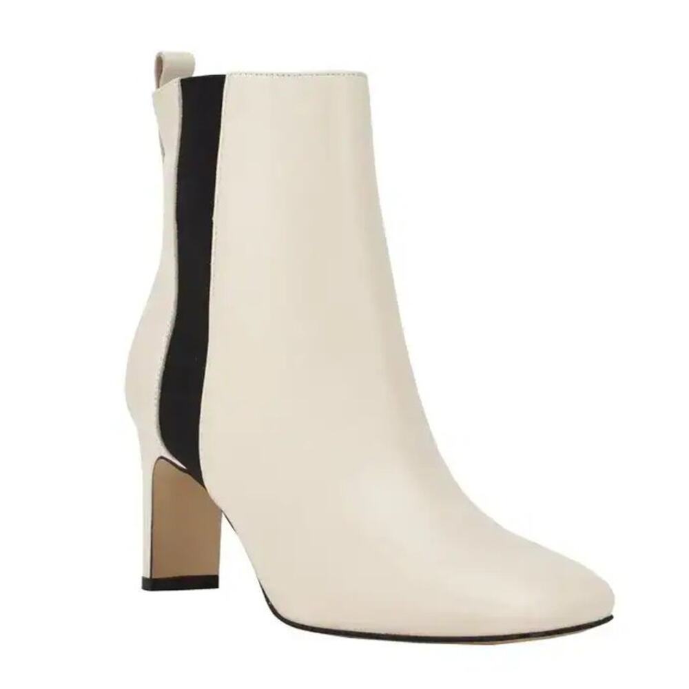 Calvin Klein Cassia Leather Ankle Chelsea Boots Cream Women's Size 6M NWOT